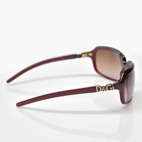 D&G Dolce & Gabanna Sunglasses with Case - Picture 3 of 12